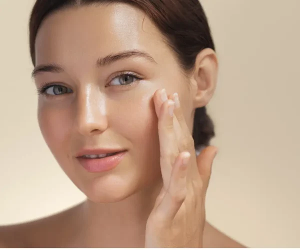 woman with hydrated skin after having profhilo injection