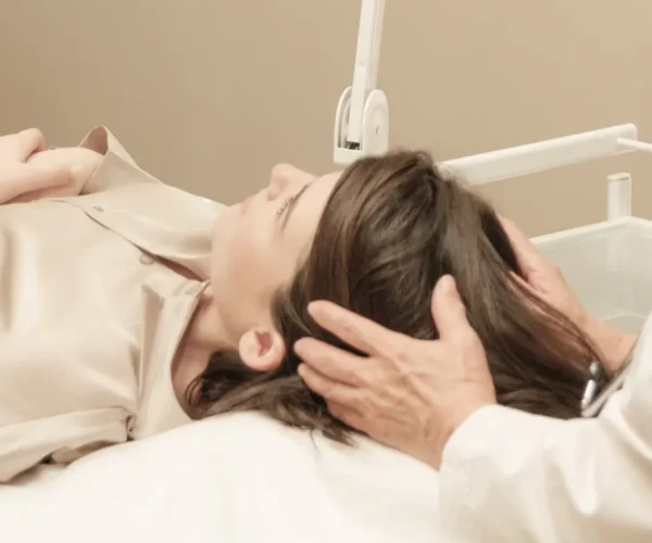 girl for hair treatment